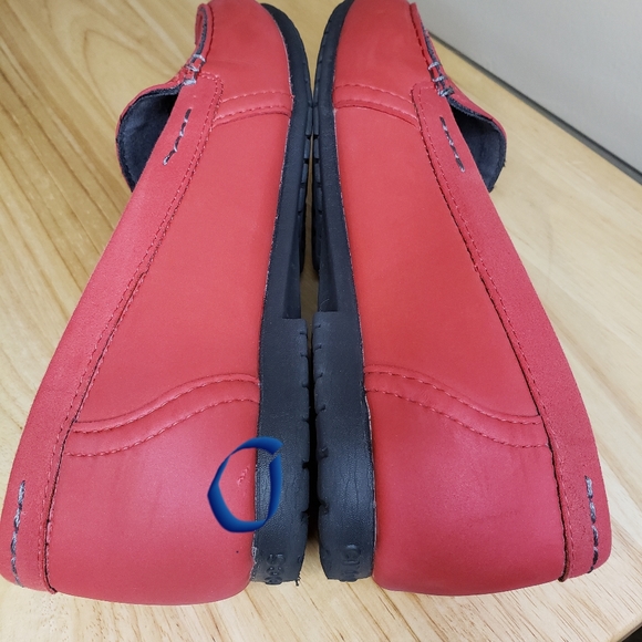 Crocs Women's work Flats shoes. W8.5 - Picture 7 of 8